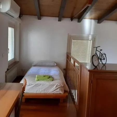 Casa Rosa Tatil Evi Verbania