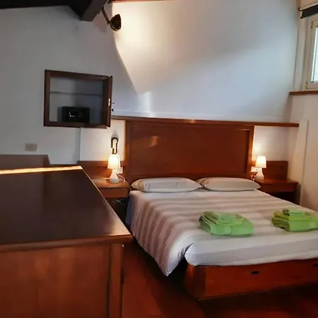 Tatil Evi Casa Rosa Verbania