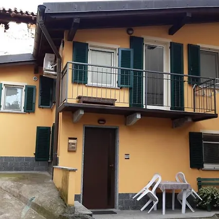 Casa Rosa Feriehus Verbania